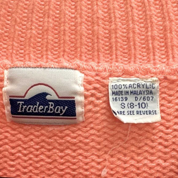 Trader Bay Coral Pink Oversized Knot Slouchy Sweater Size Small 8-10 - Picture 5 of 8